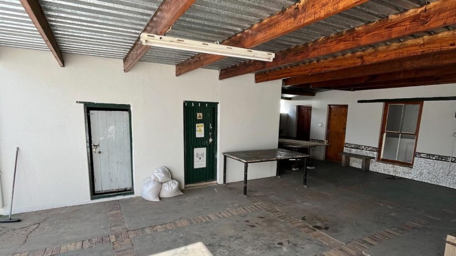 4 Bedroom Property for Sale in Porterville Western Cape
